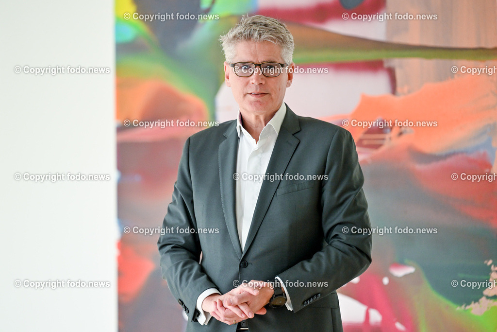 Musiktheater Linz_ Thomas Königstorfer_ 27.02.2023-15 | 27.02.2023, Musiktheater Linz, AUT, Thomas Koenigstorfer, im Bild Musiktheater Linz, Thomas Koenigstorfer (Kaufmaennische Direktion Landestheater Linz)