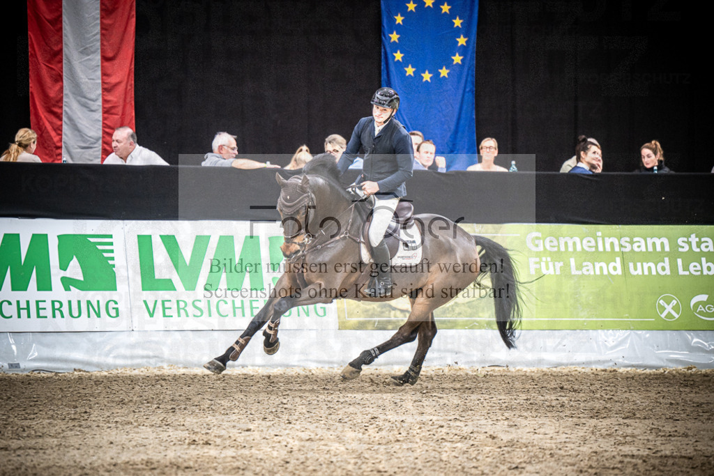 DOS_2463 | Entdecke hochwertige Reitturnierfotos von Foto Oger. Professionell, emotional und authentisch – jetzt Lieblingsmomente im Shop bestellen.Deutschlandweite Turnierfotografie. - Realisiert mit Pictrs.com