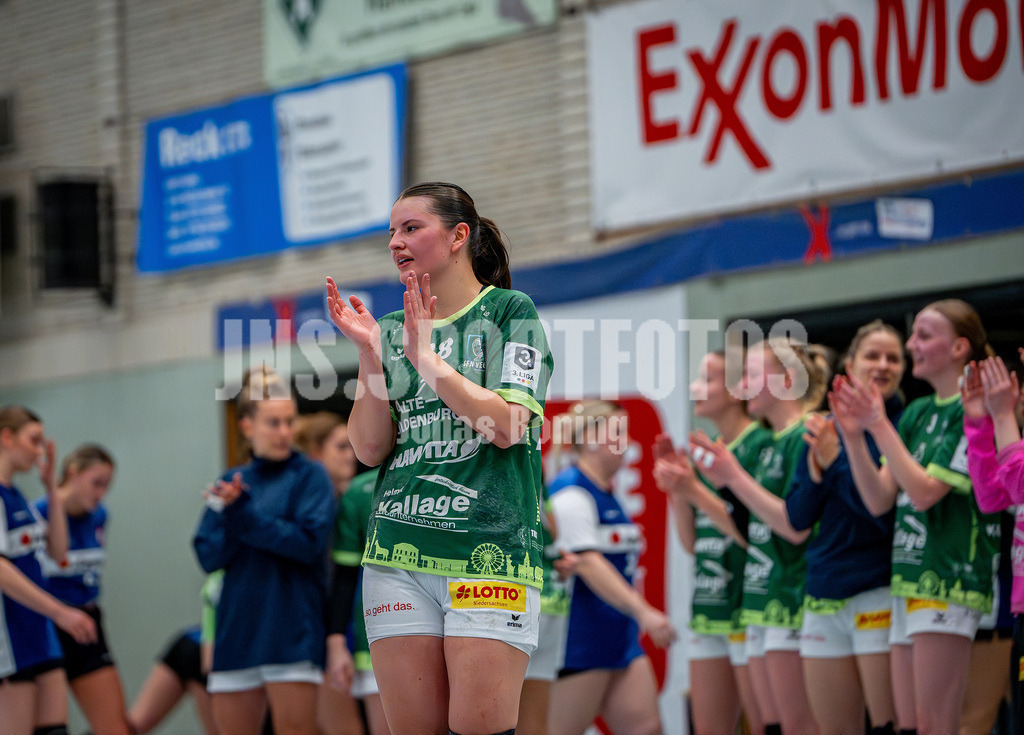 Handball I Frauen I Saison 2025-2026 I 3. Liga Staffel Nord I 10. Spieltag I SC SFN Vechta - HSG Blomberg-Lippe II I 0906 | Jette Dudda (28, SC SFN Vechta)  - Realisiert mit Pictrs.com