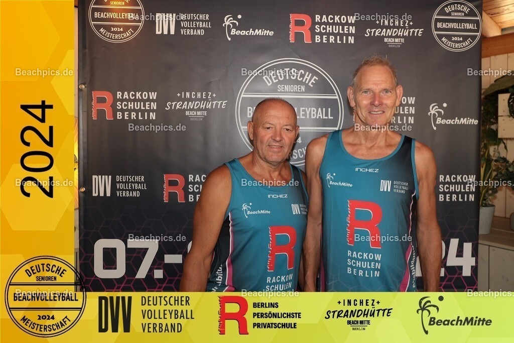 20240907_092053_198 | Sie befinden sich nun in der Bildergalerie von Beachpics.de. Sie können einzelne Bilder als Abzug, digital oder als spezielle Produkte erwerben.
Die Auswahl sehen sie, wenn sie unter dem gewünschten Bild auf Bestellen klicken!
Haben sie spezielle Wünsche,