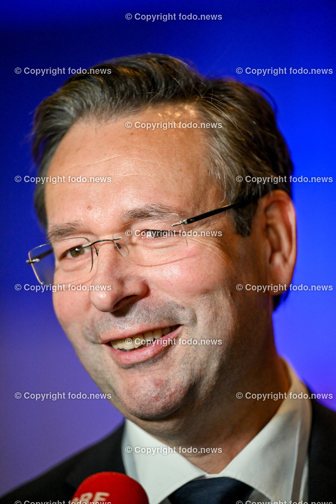 Pressewahldienst Linz zur Nationalratswahl 2024_ 29.09.2024-22 | 29.09.2024, Ursulinenhof Linz AUT, Nationalratswahl 2024, Pressewahldienst im Bild Hermann Brueckl (FP, NAbg)