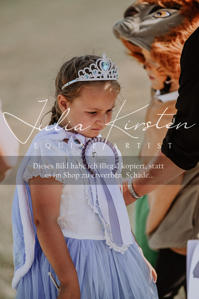DSC_9257 | Pferde- und Turnierfotografie in Westsachsen. Pferdeportraits, Auftragszeichnungen und intuitive Kunst.