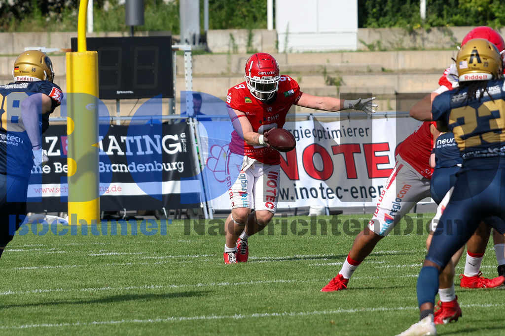 GFL: Potsdam Royals vs. Dresden Monarchs{date} -  | {headline}(Foto: Thomas Sobotzki / BOND) - Realisiert mit Pictrs.com