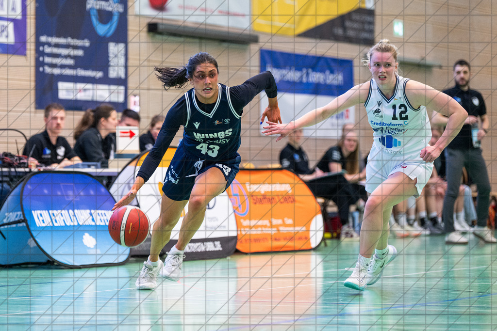2. DBBL Nord 25/26 | Spieltag 23 | BBC Osnabrück vs. Wings Leverkusen | 22.03.26: 2. DBBL Nord 25/26 | Spieltag 23 | BBC Osnabrück vs. Wings Leverkusen / Osnabrück / Deutschland  //   CREDIT:www.bullenfotos.de, Martin König, Hörner Weg 40, D-49078 Osnabrück, +4917663732967 // Nutzung und Weitergabe nur zu den vereinbarten Zwecken. Presseanfragen an Ersteller. Alle Rechte beim Ersteller. Honorierung nach MFM. - Realisiert mit Pictrs.com