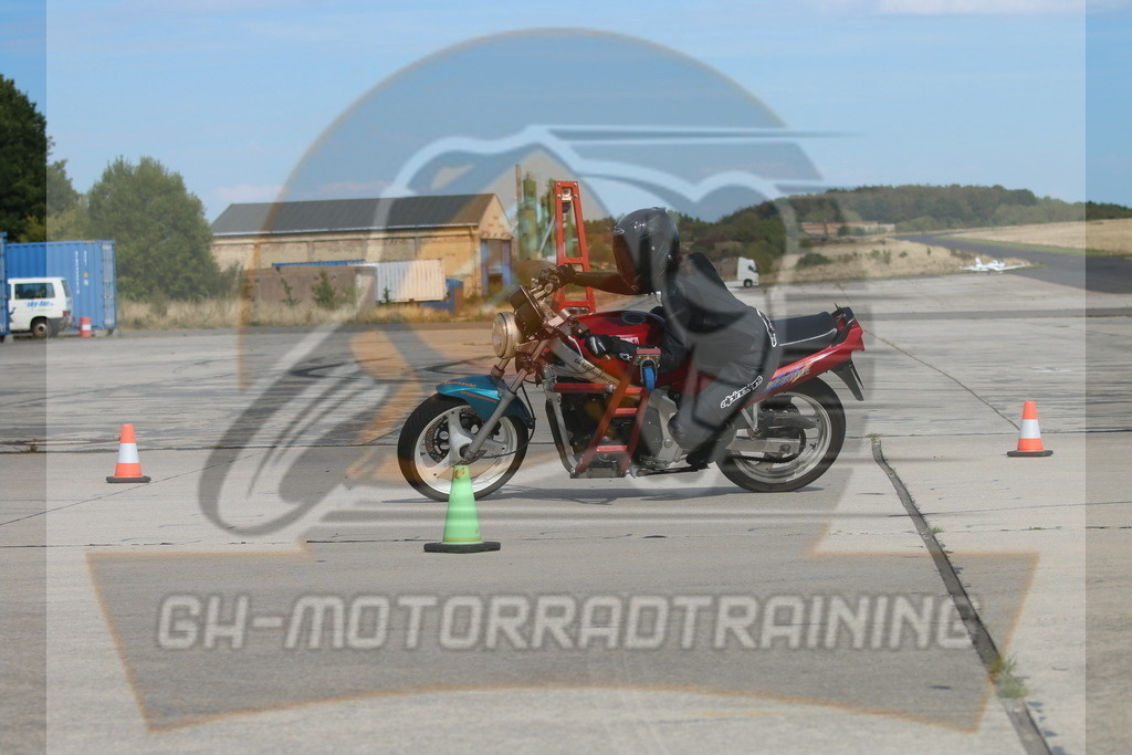 IMG_3857 | gh-motorradtraining-foto.de - Realisiert mit Pictrs.com