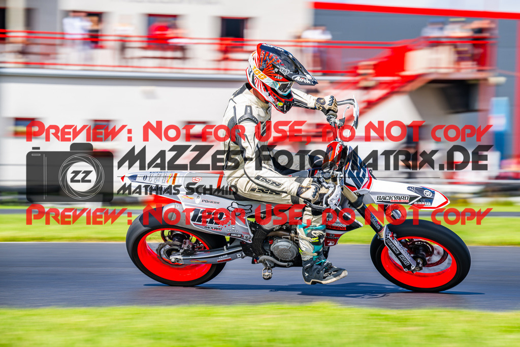 MaZZes_FotoMatrix_240713_6021986_4437 | S4