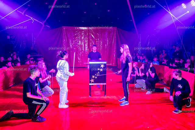 Zirkusvorstellung der MS Feldkirchen Digital | Bildershop von pixelworld.at - Realisiert mit Pictrs.com