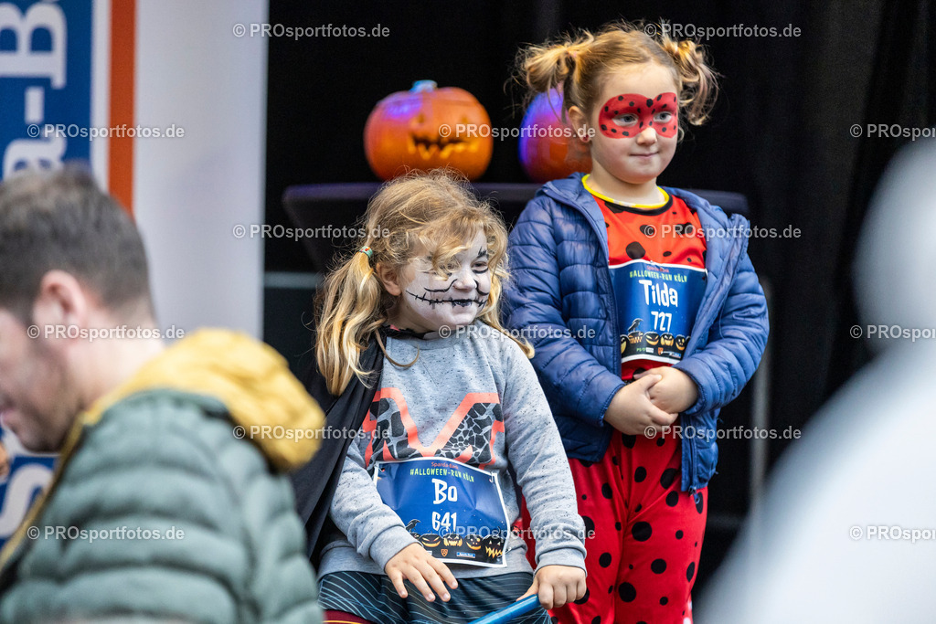 Sparda-Bank Halloween-Run Koeln 2023, 31.10.2023, Forstbotanischer Garten Rodenkirchen, Koeln | Impressionen vom Sparda-Bank Halloween-Run Koeln 2023, 31.10.2023, Forstbotanischer Garten Rodenkirchen, Koeln