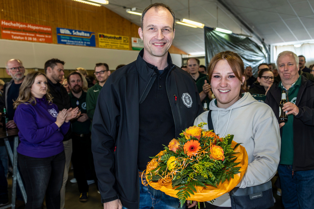 top-top.de 260412-076 | Foto, Video, Fotografie, Videografie, Fotobox, DJ, Discjockey, Musik, Musikbox, Veranstaltung, Photobooth, Amazon, Ebay, Buchtipp, Bestseller, Autor, Verlag, Buch, Wesel, Hamminkeln, NRW, Dinslaken, Rees, Drohne, Hochzeit, Party, Fotobox, Wesel, Fotograf