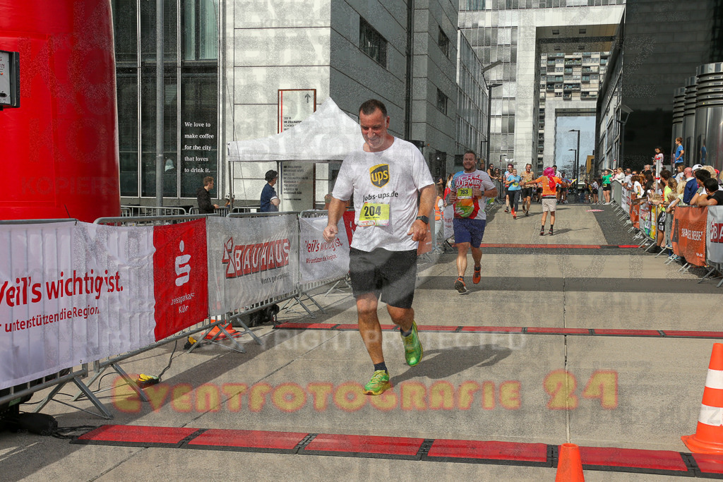 250920_1331_EX1_5252 | Sportfotografie im Rhein-Sieg Kreis, Köln, Bonn, NRW, Rheinland Pfalz, Hessen, etc. Unser Tätigkeitsfeld umfasst den Laufsport vom Volkslauf über den Marathon, Duathlon, Triathon bis zum Ultralauf wie Kölnpfad Ultra oder Schindertrail.