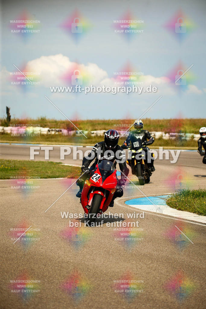 _MOT6275 | Hier findet Ihr Bilder von Touristenfahrten auf der Nürburgring Nordschleife oder von anderen Veranstaltungen die ich besucht habe. Viel Spass beim Durch Schauen 