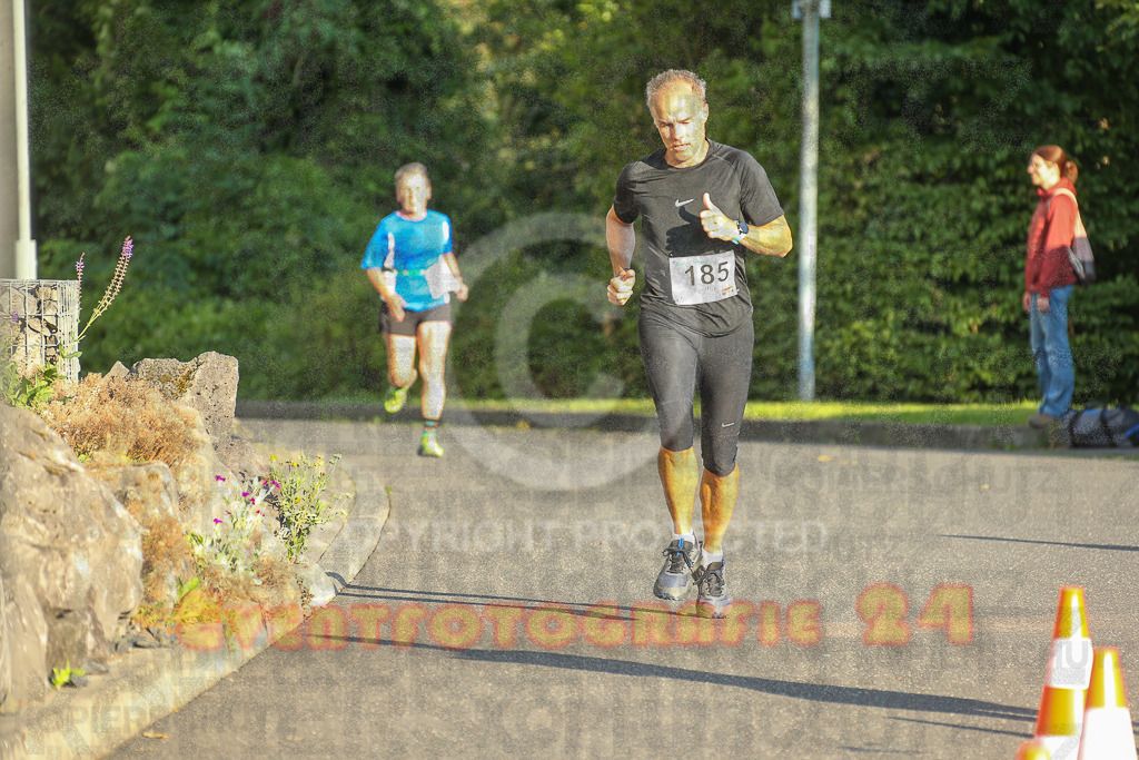 250801_1922_EX1_7757 | Sportfotografie im Rhein-Sieg Kreis, Köln, Bonn, NRW, Rheinland Pfalz, Hessen, etc. Unser Tätigkeitsfeld umfasst den Laufsport vom Volkslauf über den Marathon, Duathlon, Triathon bis zum Ultralauf wie Kölnpfad Ultra oder Schindertrail.
