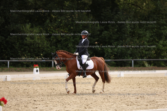 HG9A1742 | laurarinckfotografie - Realisiert mit Pictrs.com