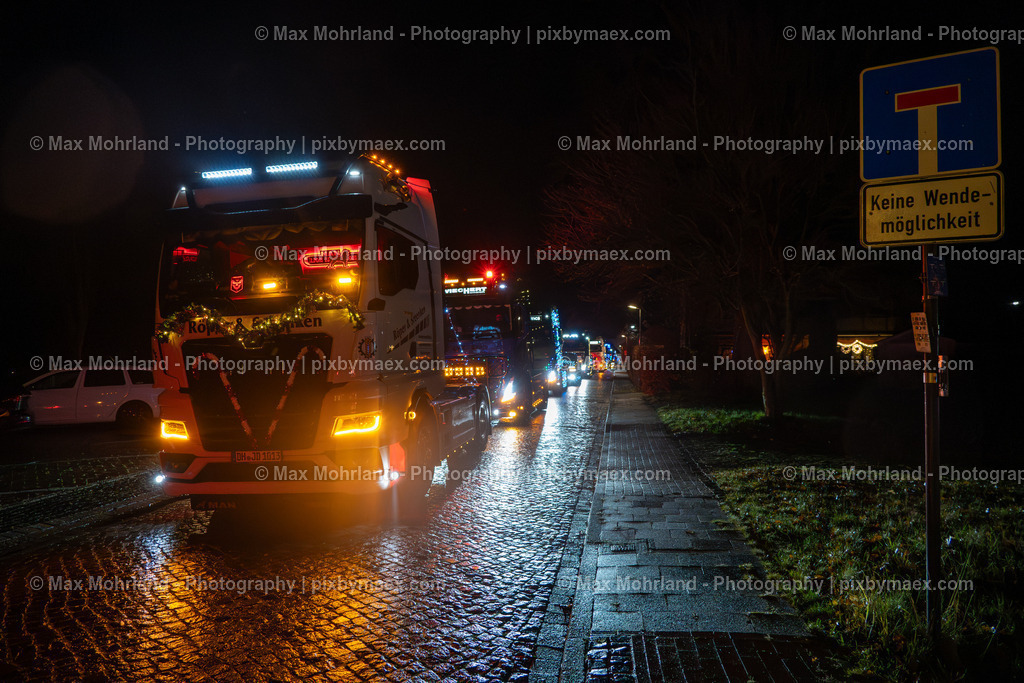 Lichterfahrt-Barsntorf_061225-MM_8689-0039 | Max Mohrland - Photography - Realisiert mit Pictrs.com