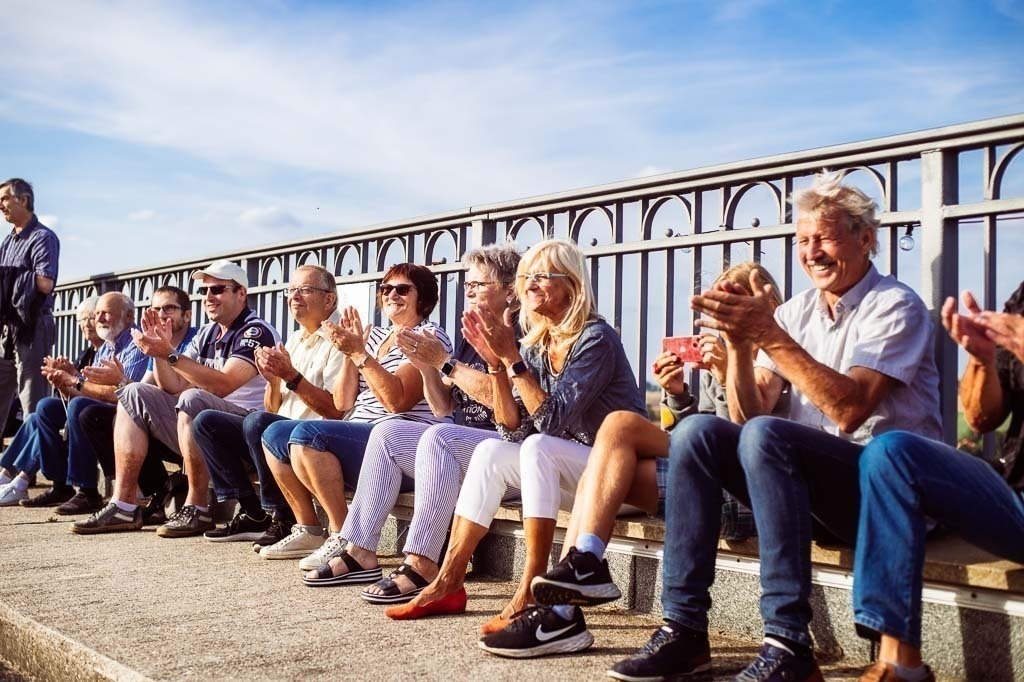 Universal Druckluft Orchester | Das Universal Druckluft Orchester mit Peter Till am Forte Belvedere Leisnig zum Festival Hallo Leisnig 2022. - Realisiert mit Pictrs.com