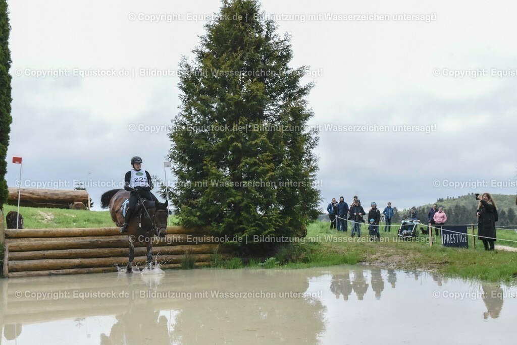 20230513_CCI2_Section2_Gelände_0333 | equistock