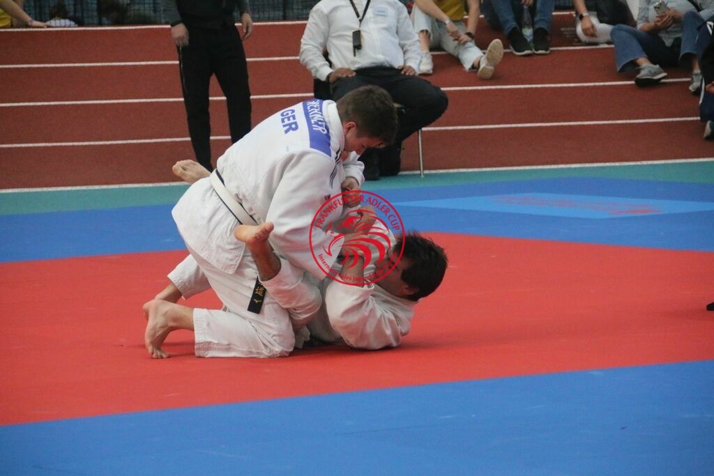 MSY-2022-10-30-7898 | Fotos vom Adler Cup - Pictures from Adler Cup

Hier findet Ihr alle Eindrücke und großen Momente der Adler Cup Wochenenden. Here you will find all impressions and great moments of the Adler Cup weekends. - Realisiert mit Pictrs.com