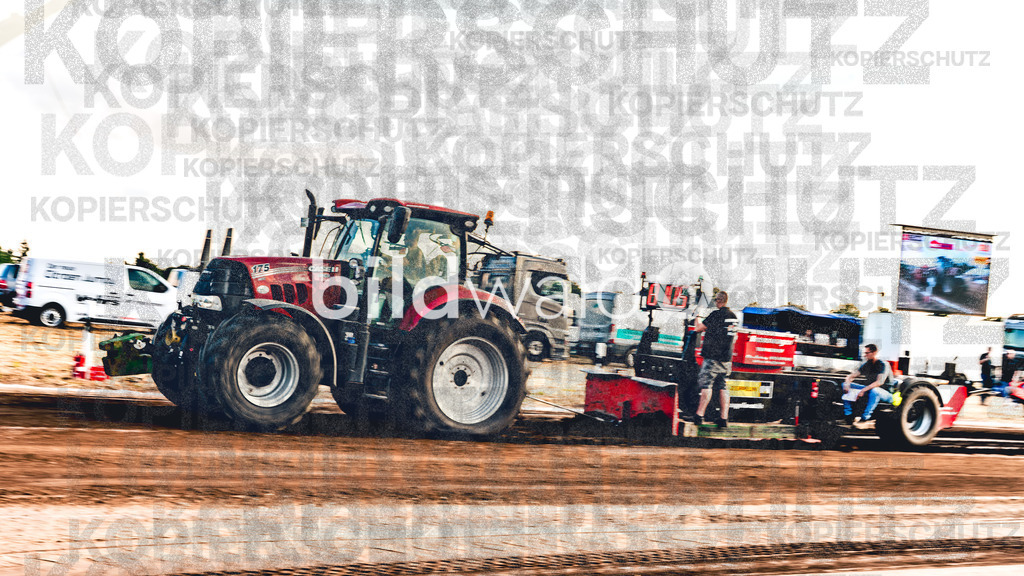 Trecker Treck Hohenhorn 2025 Pulling Party (380 von 2105) | BILDWALD - eine Auswahl an Bildern von Thomas Perrotton zum bestellen und genießen. Alle Bilder von Thomas Perrotton - Alle Bilder mit einer SONY Kamera gemacht - SONY TAMRON SIGMA PHOTOSHOP LIGHTROOM BILDWALD Online kaufen Bilderwald Wandbilder - Realisiert mit Pictrs.com