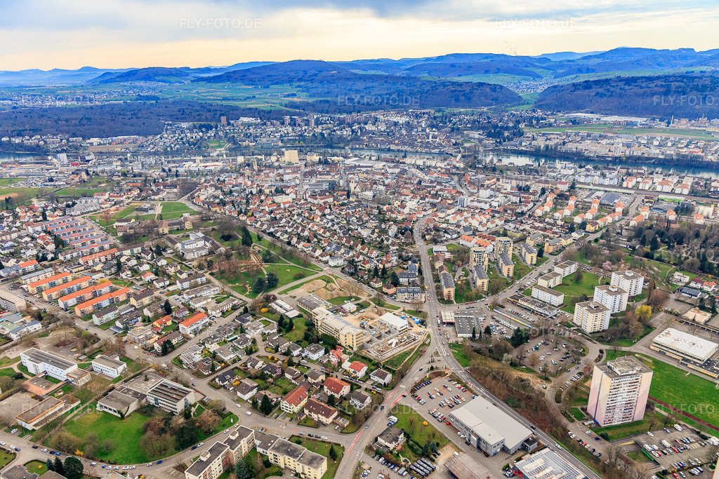 Luftbild: Ortsansicht von Nordwesten in Rheinfelden im Bundesland Baden-Württemberg in Deutschland. Foto: IMG_120105.jpg vom 17.03.2020 durch Werner Riehm/FLY-FOTO.de
