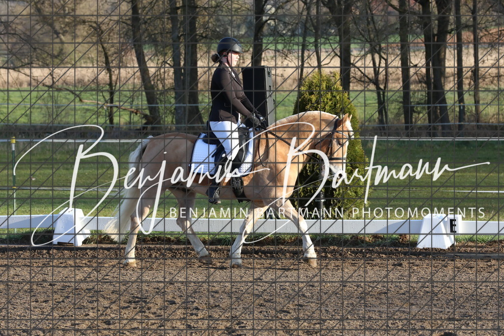 AZ2A2356 | Benjamin Bartmann Photomoments