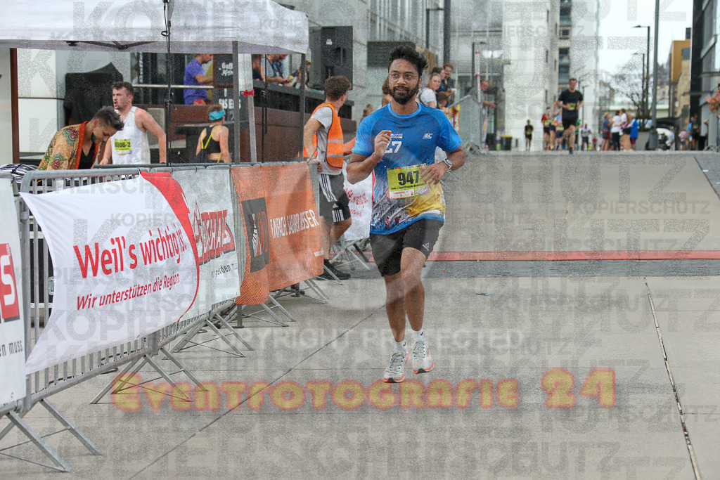 250920_1529_EX1_9686 | Sportfotografie im Rhein-Sieg Kreis, Köln, Bonn, NRW, Rheinland Pfalz, Hessen, etc. Unser Tätigkeitsfeld umfasst den Laufsport vom Volkslauf über den Marathon, Duathlon, Triathon bis zum Ultralauf wie Kölnpfad Ultra oder Schindertrail.