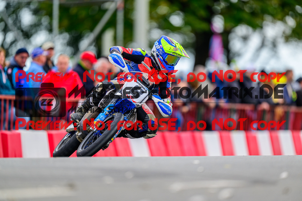 MaZZes_Fotomatrix_20241006_6007705_0182 | JUNIOR