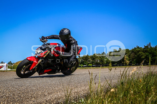 0093-260530DCB-003_93 | Deine Full-Service-Agentur für ✔️Videoproduktionen und ✔️Motorsportfotografie Jetzt Angebot anfragen!