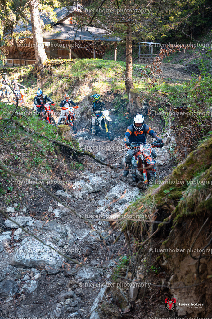 fuernholzer_250501-C1-196 | Fotografische Impressionen von der Red Stag Enduro Extreme by fuernholzer-photography.com. Endurosport in Österreich fotografisch festgehalten von fuernholzer. Auftragsfotografie für Private, Gewerbefotos und Industriefotografie. Eventfotografie, Sportfotografie und Motorsportfotografie. Anbieter von Fotoworkshops, Fototraining, fotografischen Vorträgen und Fotoseminaren.