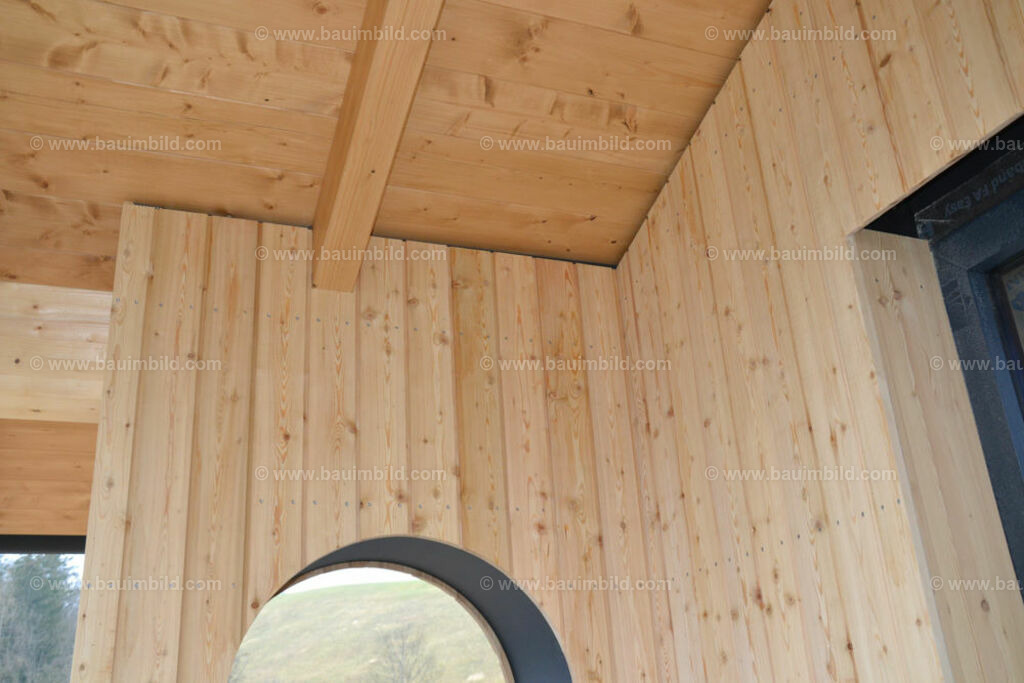 bib-lg13-holzbau-ausbau-0130 | Nach LV-Leistungsgruppen sortierte Detailfotos über den Bau eines Hauses. Alle Hausbau-Bilder direkt vom Urheber und Autor der Website Haus-Selber-Bauen.com