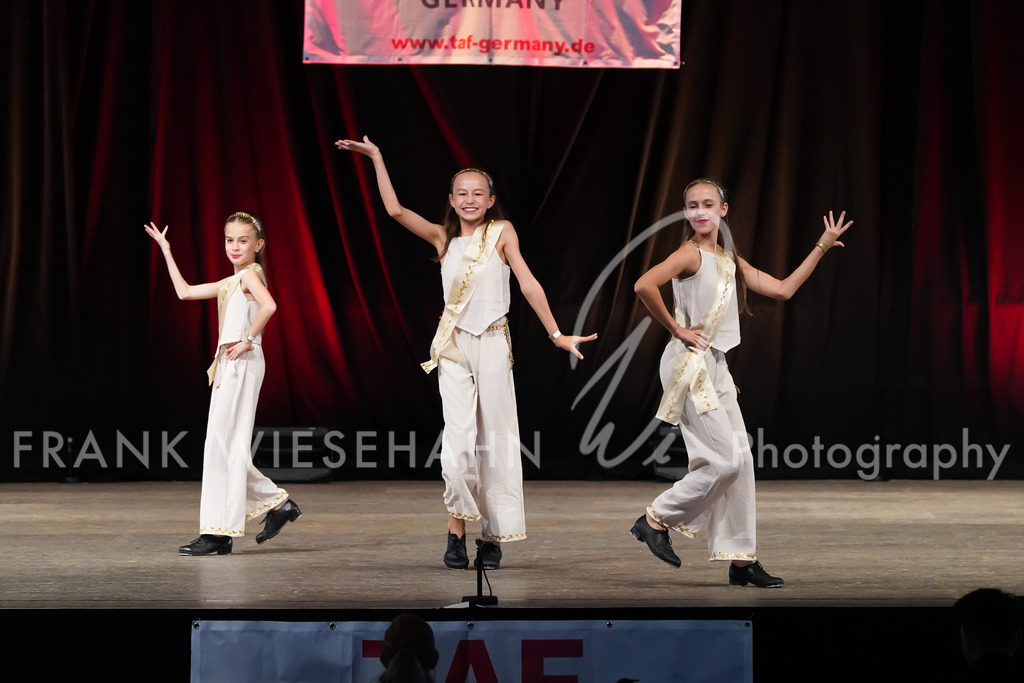 FW700983 | FRANK WIESEHAHN MEDIA - Realisiert mit Pictrs.com