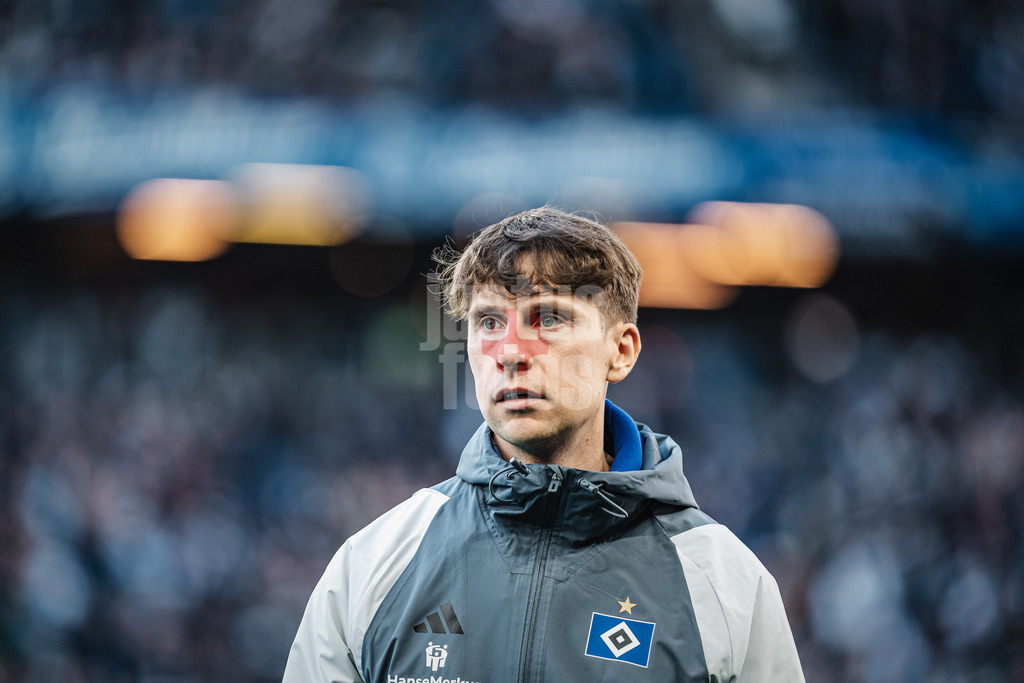 Fußball | Männer | Saison 2024/2025 | 2. Fußball-Bundesliga | 11. Spieltag | Hamburger SV vs. 1. FC Nürnberg | 03.11.2024 | Loic Fave (HSV)