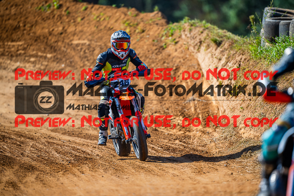MaZZes_FotoMatrix_230916_1372 | S4