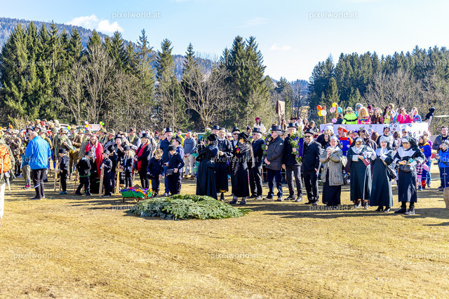 Bärentreiben in Steuerberg | Bildershop von pixelworld.at - Realisiert mit Pictrs.com