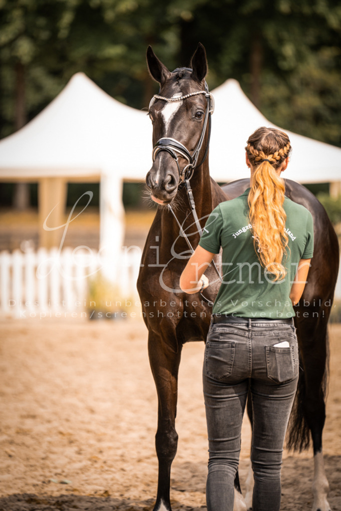 7.Fr00118 | Leoni Ertmer Photography - Realisiert mit Pictrs.com