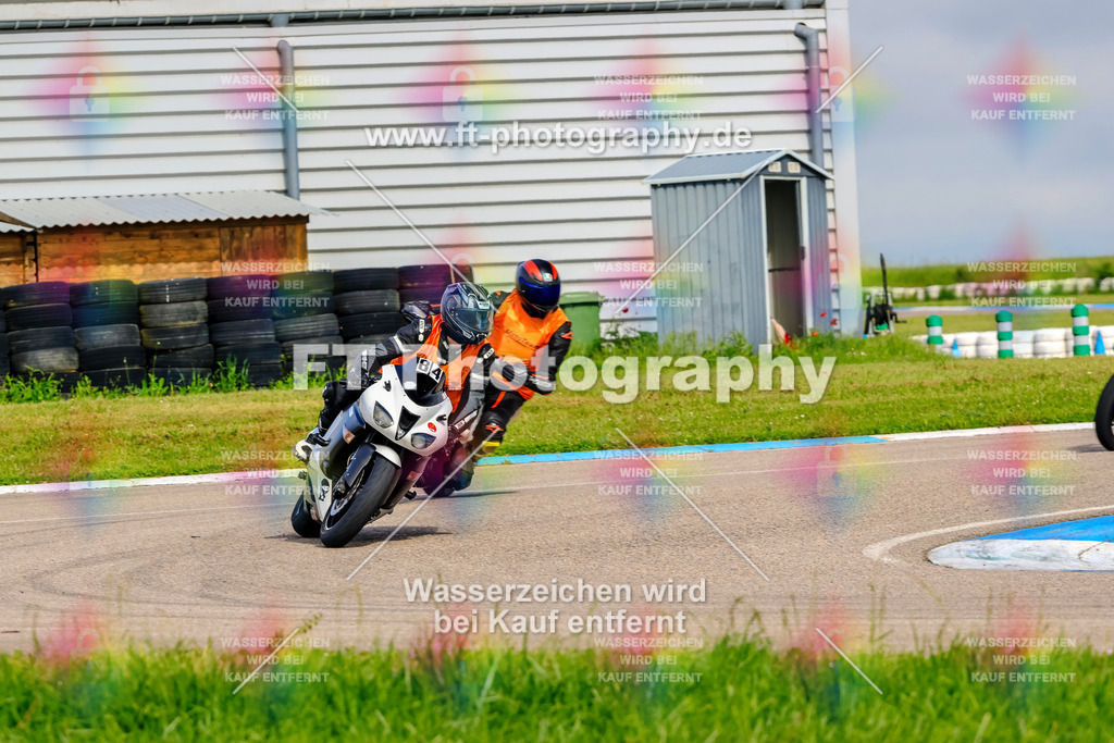 MotoTeam-8437 | Hier findet Ihr Bilder von Touristenfahrten auf der Nürburgring Nordschleife oder von anderen Veranstaltungen die ich besucht habe. Viel Spass beim Durch Schauen 