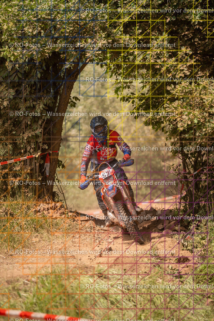 Wolfshausen 5 Lauf -789 | Sportfotografie von RO-Fotos: Motorsport, Motocross, Enduro, Laufveranstaltungen und Triathlon. Professionelle Fotos von Sportlern und Events. - Realisiert mit Pictrs.com
