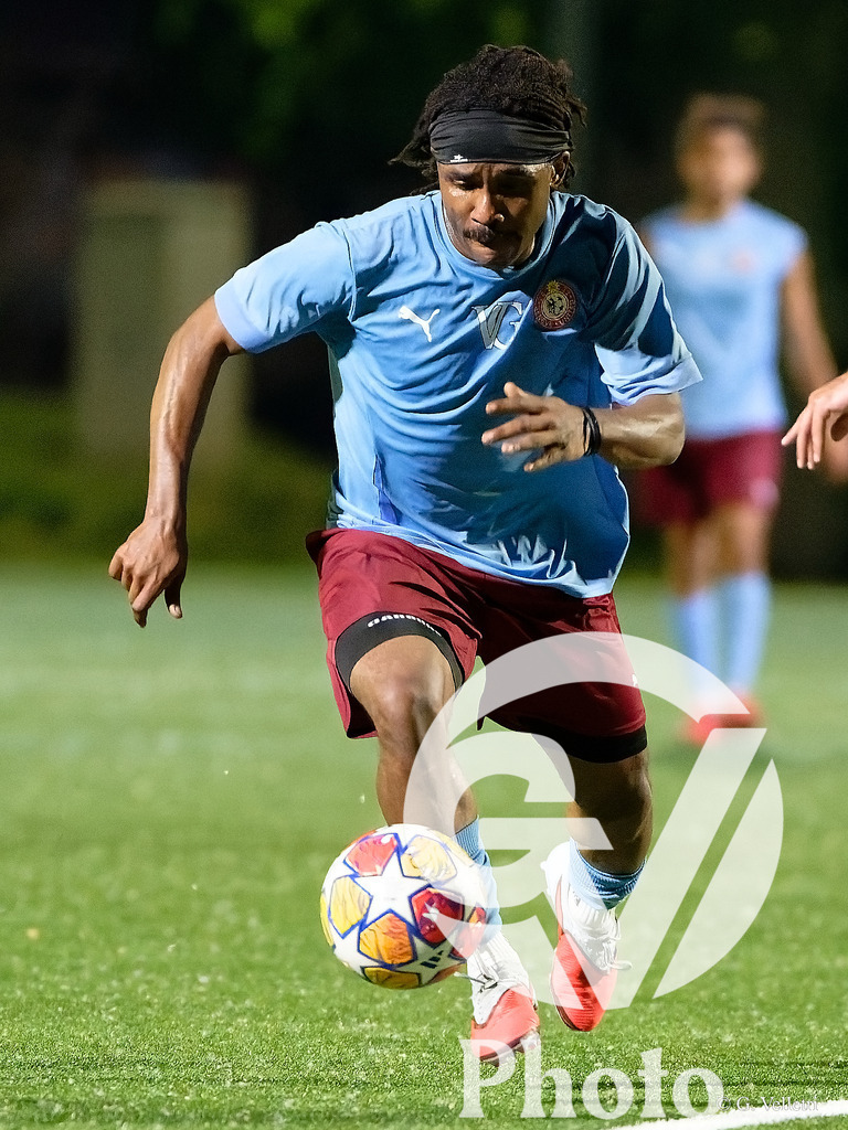 US Carouge II  v Viseu United  - 4eme ligue Groupe 3 | Geneva, Switzerland - May 20 : during the 4eme ligue Groupe 3  match between US Carouge II  and Viseu United  at Stade de la Fontenette  on May 20 , 2026 in Geneva, Switzerland.