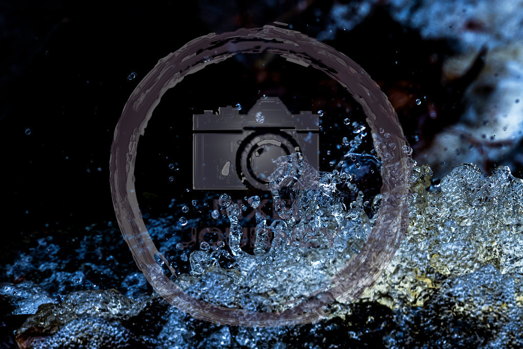 Wasserkristalle | Fotograf, Fotografin, Portraitfotograf, Kunstfotograf, Fotoshop Fineart, Fotoshop Kunstfotografie, Fotos kaufen, Pixeljourney, Doreen Riedel, Natur, Tiere, Architektur, Kunst, Makro