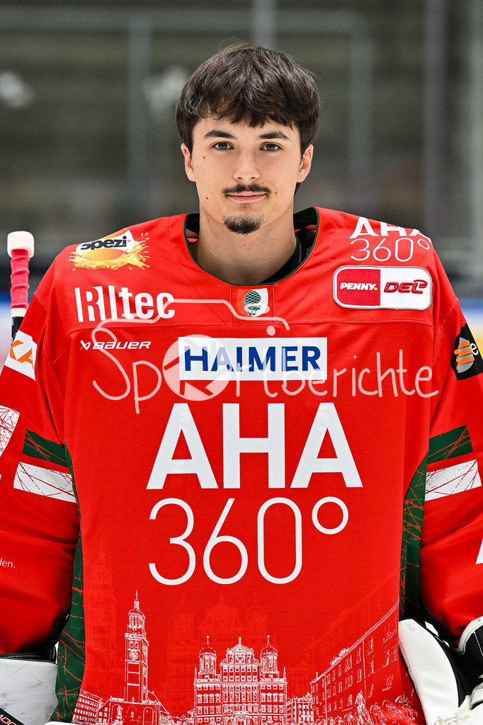 Augsburger Panther 2025/26 | im Bild Lasse DIETZSCHOLD (Augsburger Panther 31) / Einzelfoto / Freisteller / Media Day Augsburger Panther: Curt-Frenzel Stadion am 06.08.2025