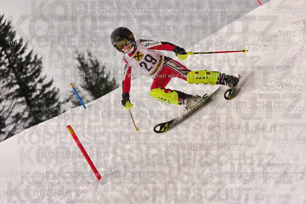 ALP3183_KinderCup-SL_STMK_Strallegg_Holzheu Eva-Maria | Raiffeisen KINDERCUP Alpin, SLALOM auf der JogllandStreif in Strallegg am So 23. Februar 2025. Veranstaller: Steirischer Skiverband (5000). Skiunion Strallegg (5197).