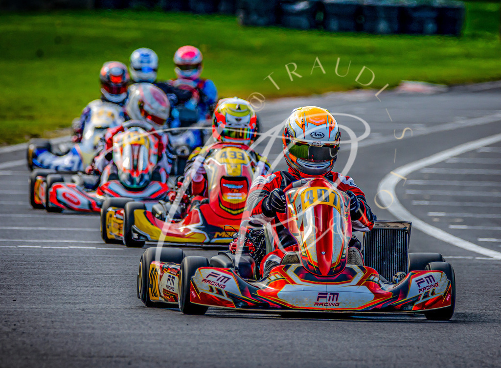 1B36C959-379C-4680-8A8C-11C3DE07E4AA | traudl_s_fotos