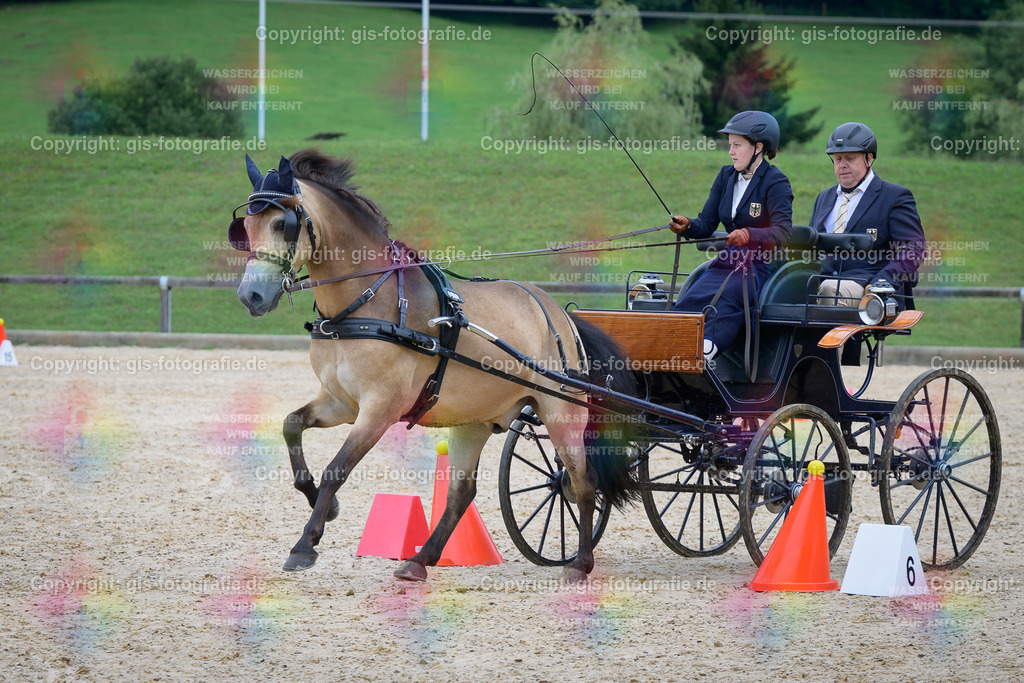 119_Wolters_Wiebke_KegelF-M_1Sp_250727_02 | gis-fotografie