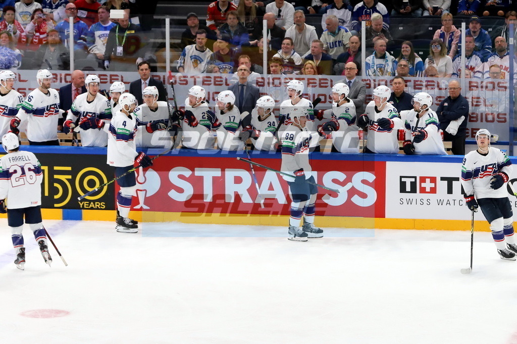 Torjubel USA | Torjubel USA - Realisiert mit Pictrs.com