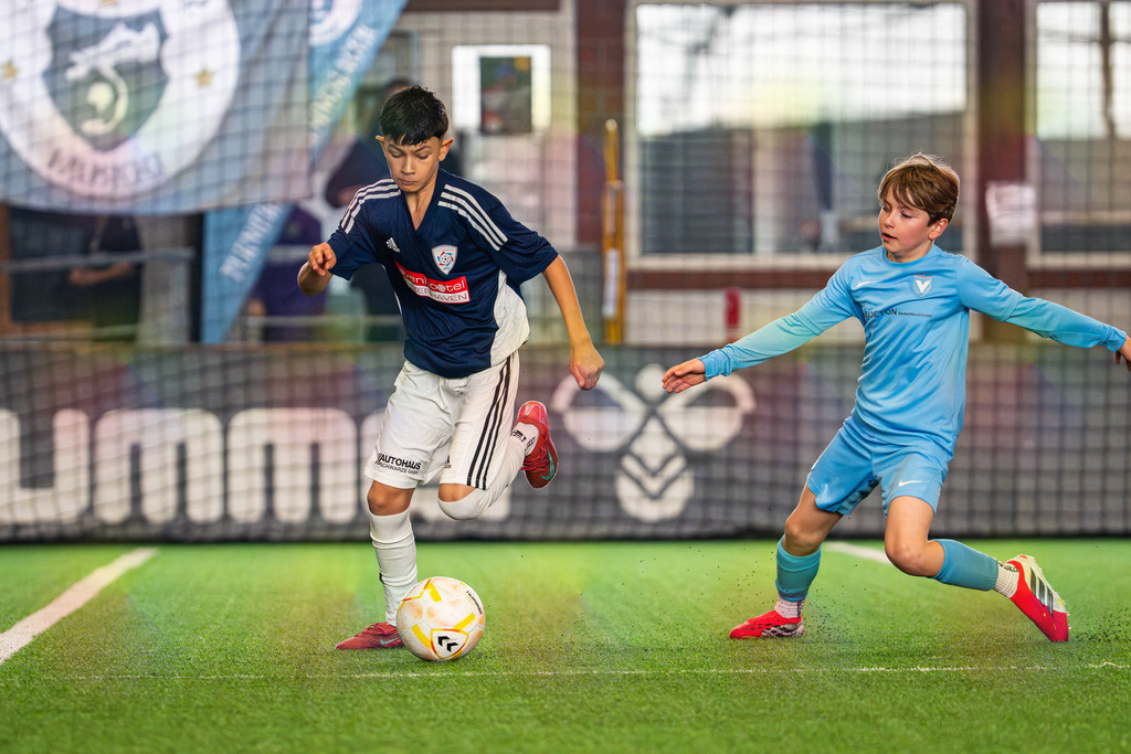 blr.pics-290 | Professionelle Fußball- und Sportfotografie. Spielbilder online ansehen und kaufen – Einzelbilder oder komplette Galerien in hoher Qualität. - Realisiert mit Pictrs.com