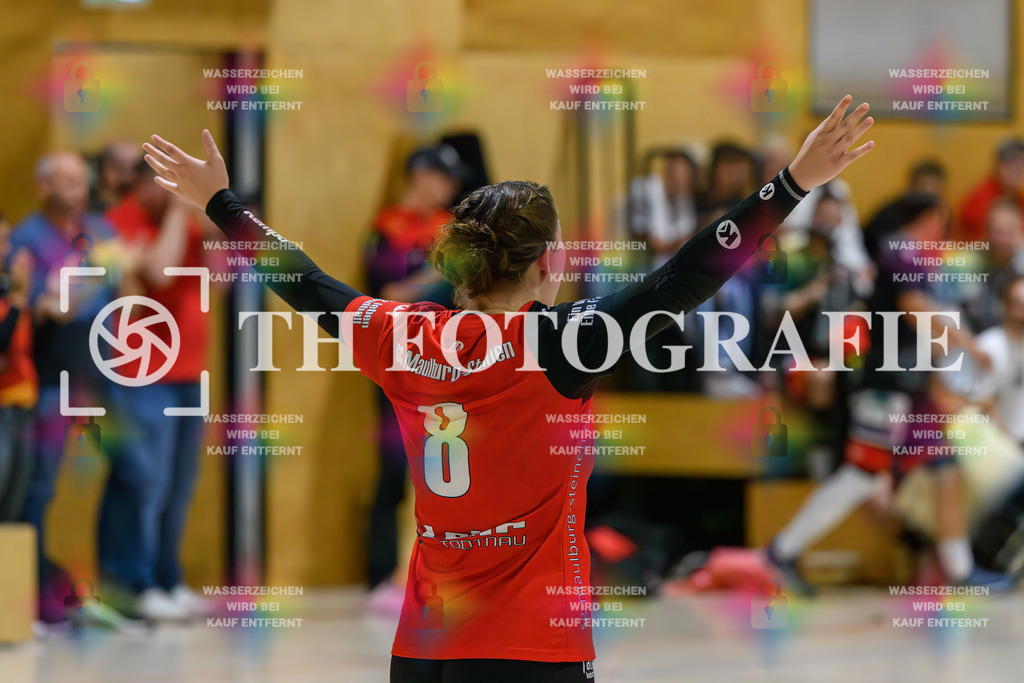 GER, SG Maulburg/Steinen - SV Allensbach 2, Handball, Suedbadenliga, 2. Spieltag, Saison 2023/2024, 14.10.2023 | Celina Schick (SG Maulburg/Steinen, #08)

GER, SG Maulburg/Steinen - SV Allensbach 2, Handball, Suedbadenliga, 2. Spieltag, Saison 2023/2024, 14.10.2023

Foto: TH Fotografie/Thomas Hess