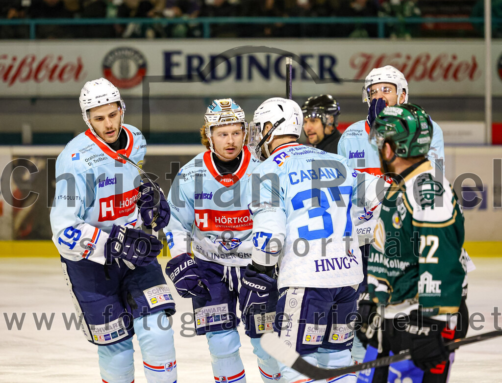 2025-12-23_055_TSV_Erding_gegen_Heilbronner_Falken | Erding, Deutschland, 23.12.2025:Eishockey, Oberliga Süd 2025 / 2026, 29. Spieltag, TSV Erding gegen Heilbronner Falken, Endergebnis: 5:4Leon Fern (Heilbronner Falken, #19)Foto: Christian Riedel / fotografie-riedel.net