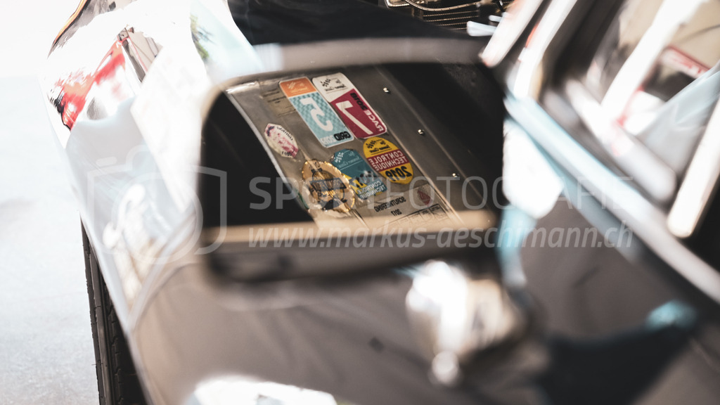 19. Arosa ClassicCar 2023 - 3. September 2023 | 19. Arosa ClassicCar 2023
Arosa, Schweiz
Spiegelung.
@arosaclassiccar, @arosa.official, #arosaclassiccar, #arosa, #76curves, #classiccar
Bild: Sportfotografie Markus Aeschimann | www.markus-aeschimann.ch - Realisiert mit Pictrs.com