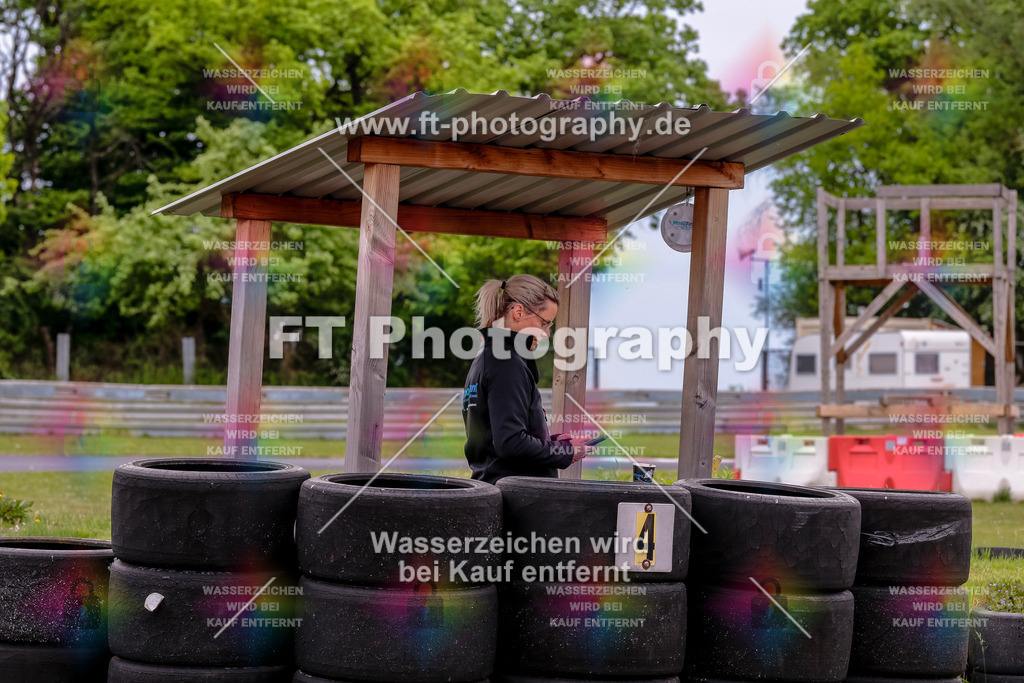 MotoTeamVBK-20329 | Hier findet Ihr Bilder von Touristenfahrten auf der Nürburgring Nordschleife oder von anderen Veranstaltungen die ich besucht habe. Viel Spass beim Durch Schauen 