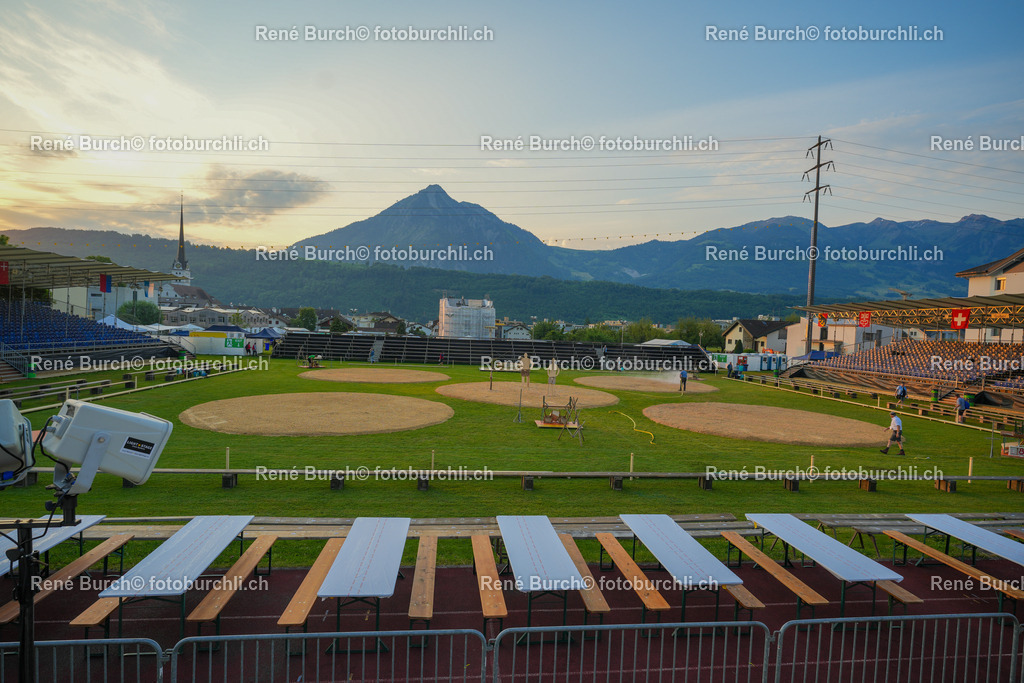 Arnea | René Burch leidenschaftlicher Fotograf aus Kerns in Obwalden.  Hier finden sie Sport, Landschaft und Natur Fotografie.
 - Realisiert mit Pictrs.com