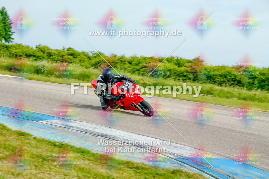 _MOT0913 | Hier findet Ihr Bilder von Touristenfahrten auf der Nürburgring Nordschleife oder von anderen Veranstaltungen die ich besucht habe. Viel Spass beim Durch Schauen 